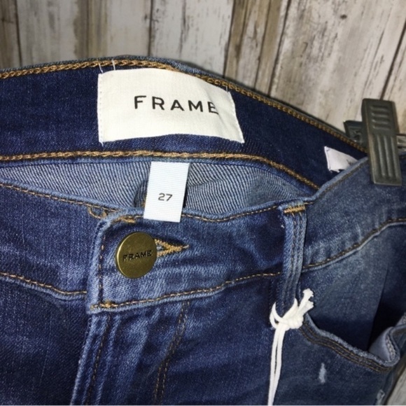 NWT FRAME Le Cutoff Light Distressed Cutoff Shorts - Picture 6 of 7